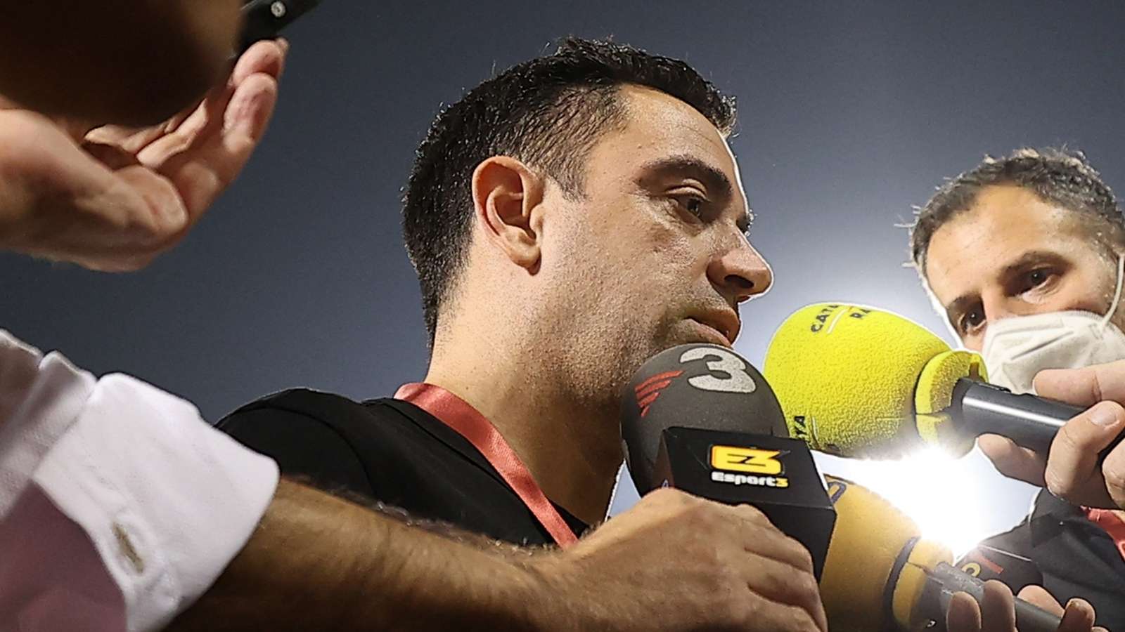 员以他们的 员以他们的