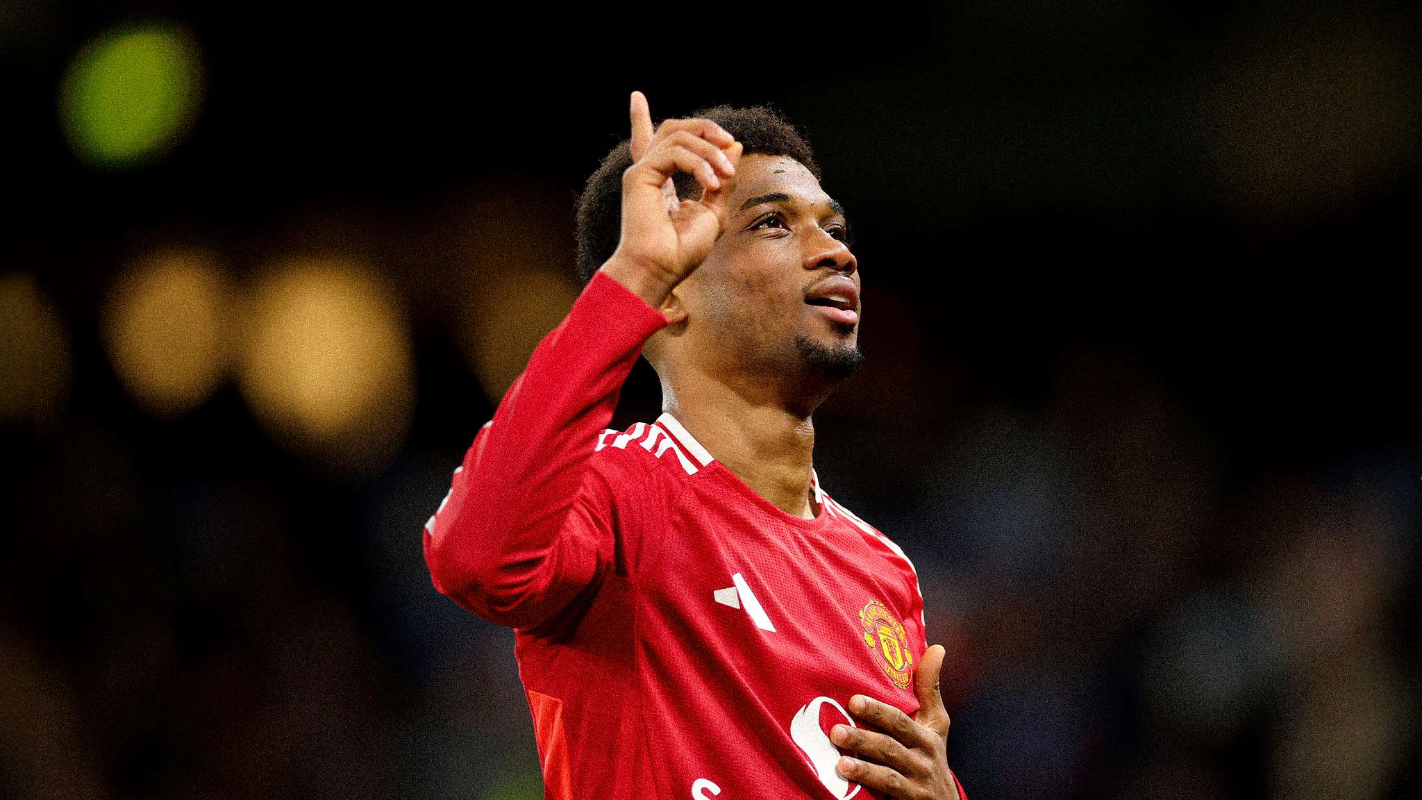 热刺不仅增 热刺不仅增