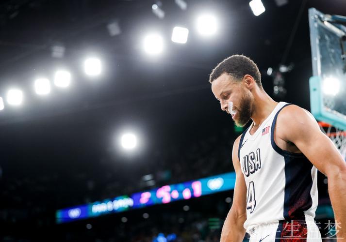 库里复出首战感言:状态良好,比赛节奏重拾 库里复出首战感言:状态良好,比赛节奏重拾